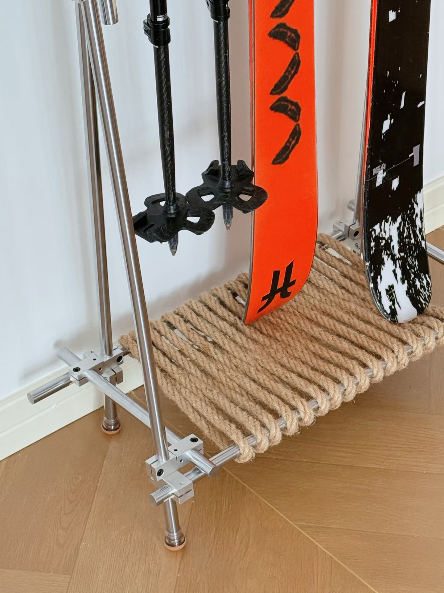 Modern Freestanding Ski Snowboard Storage Rack