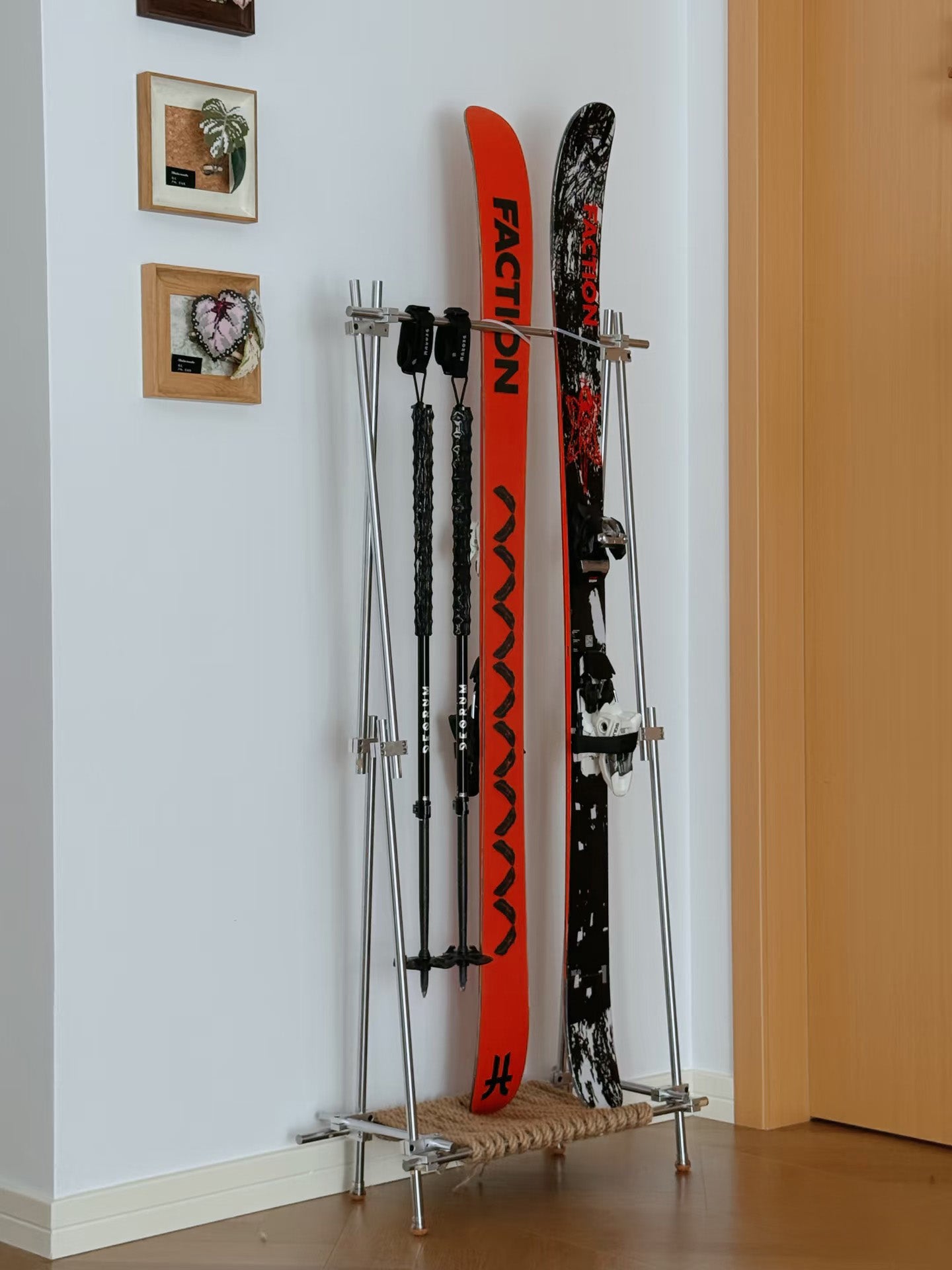 Modern Freestanding Ski Snowboard Storage Rack