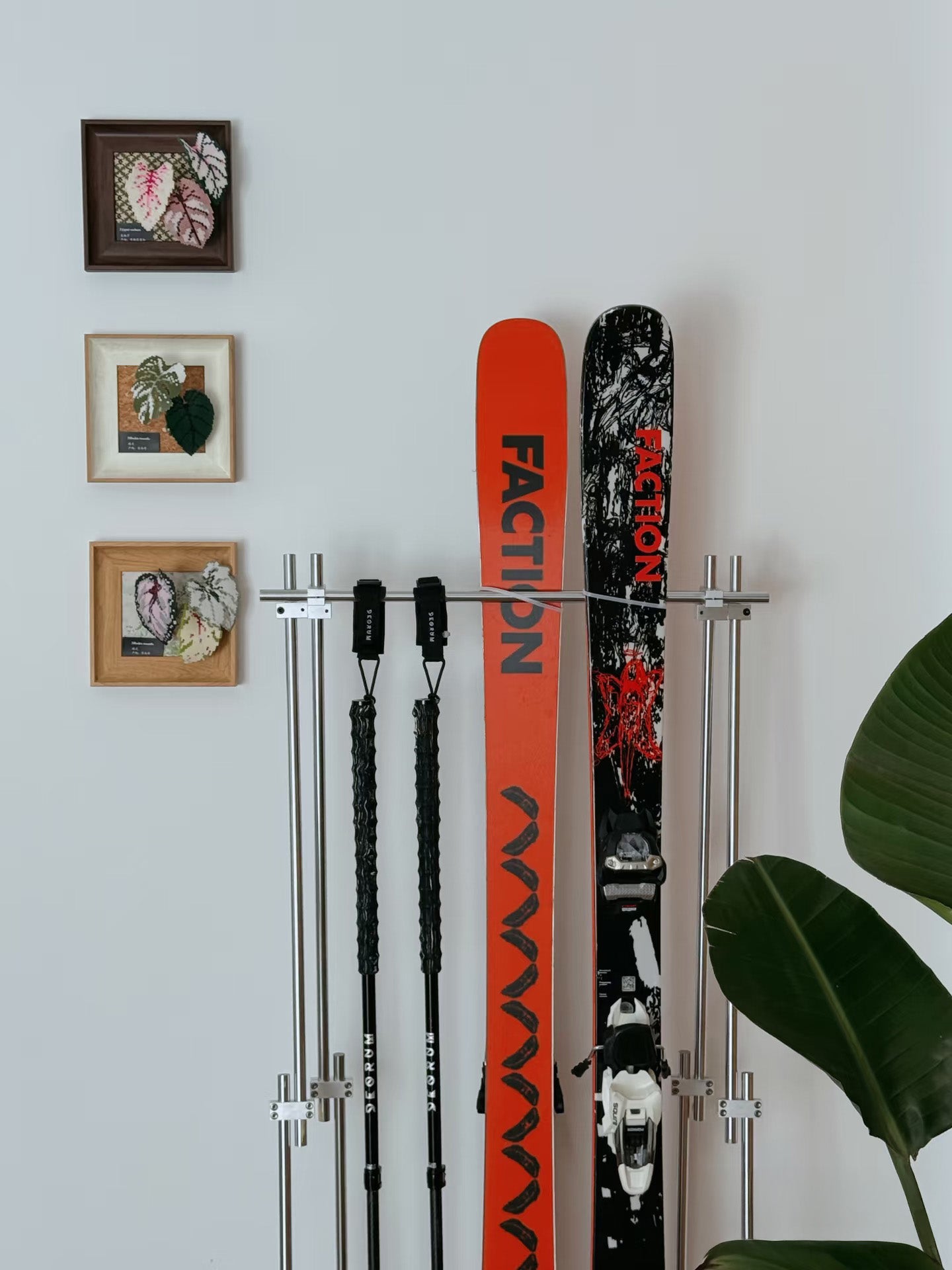 Modern Freestanding Ski Snowboard Storage Rack