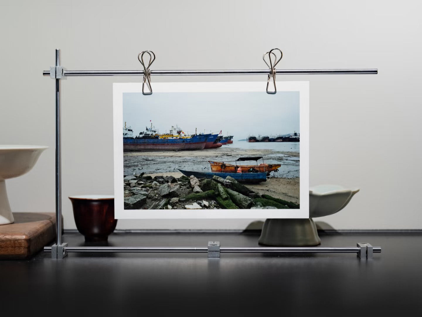 Modular Photo & Print Display Stand