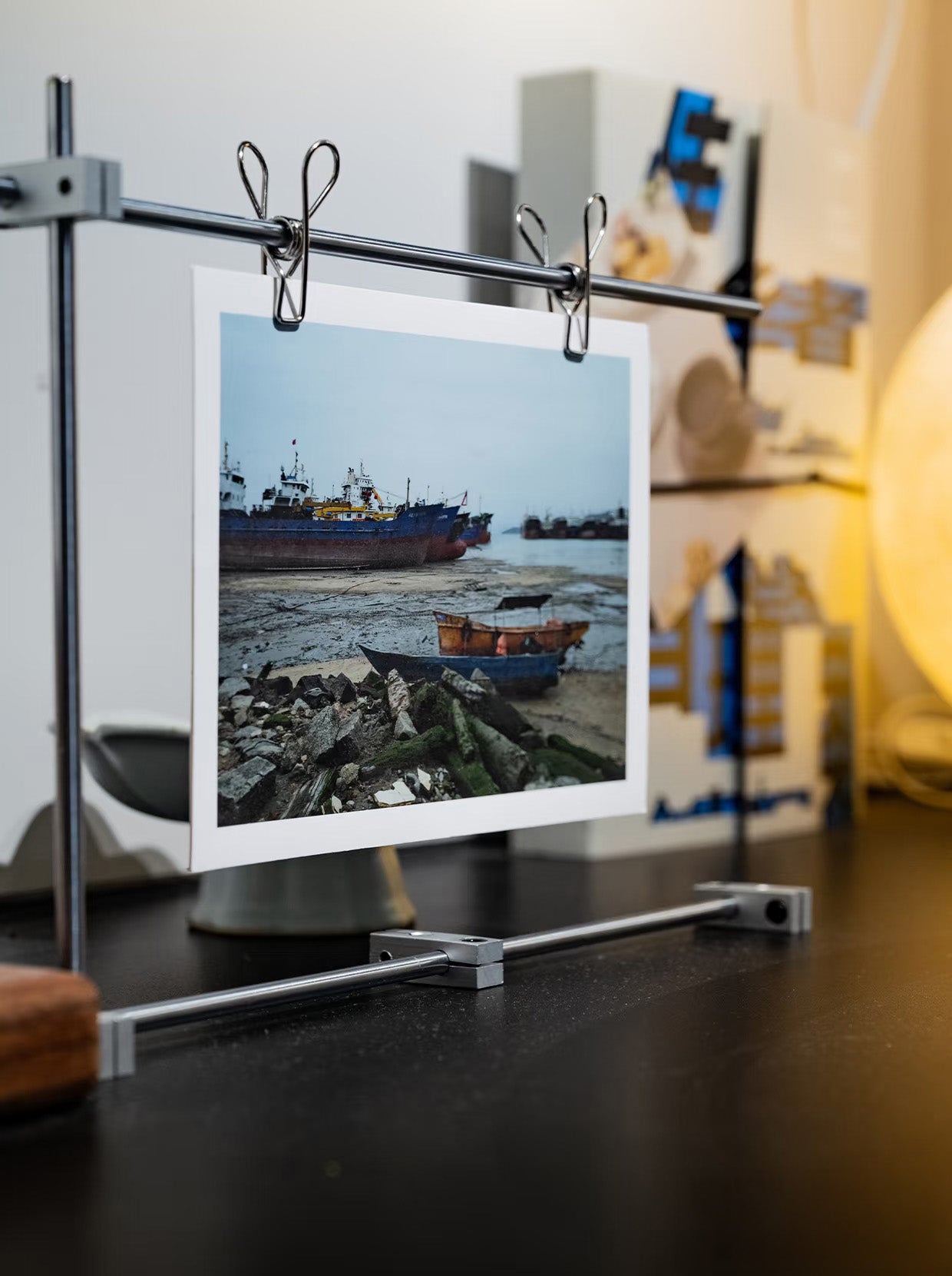 Modular Photo & Print Display Stand